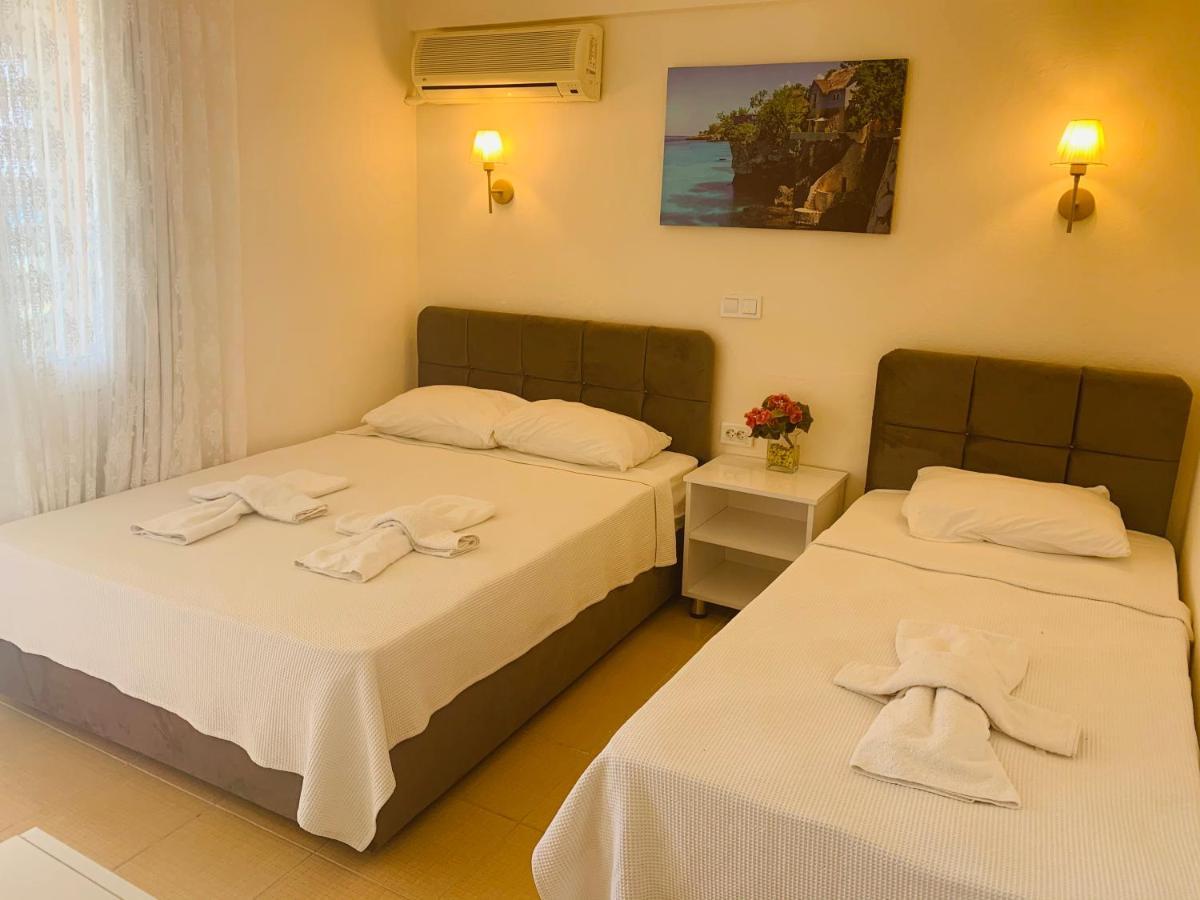 Holiday Hotel Kusadası Kültér fotó