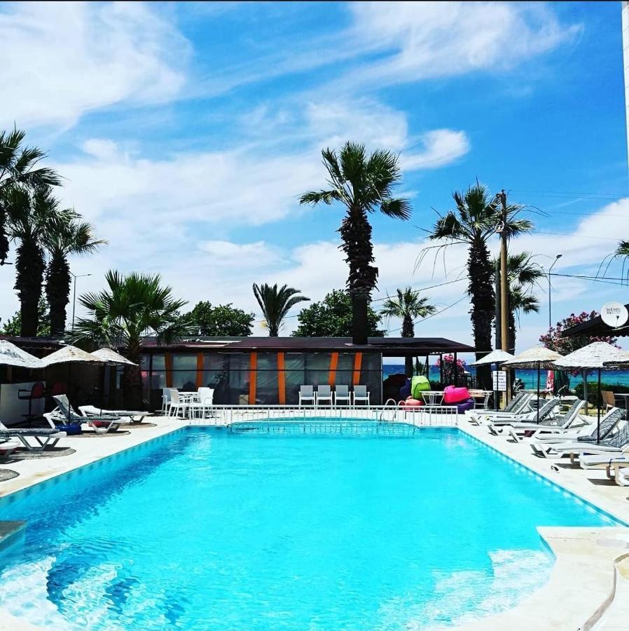 Holiday Hotel Kusadası Kültér fotó