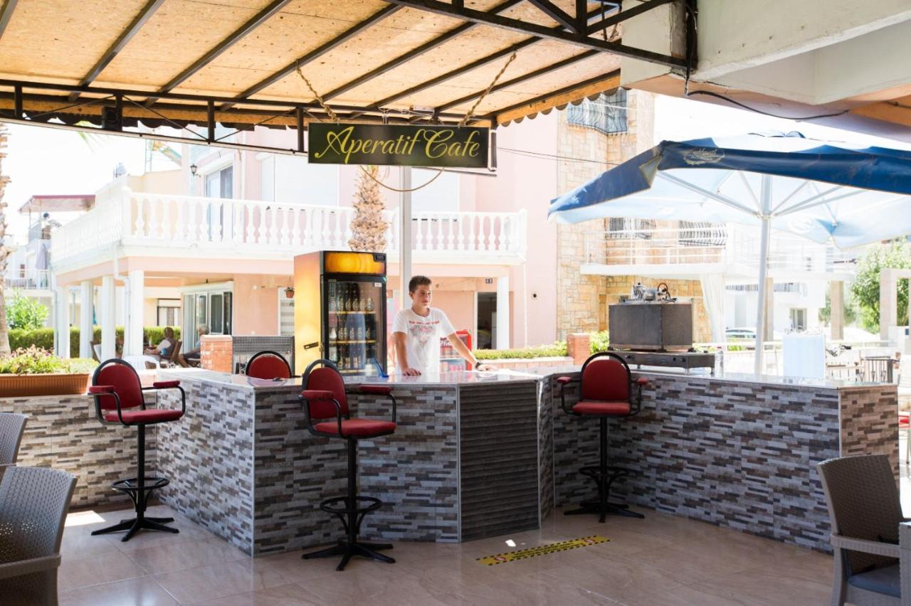 Holiday Hotel Kusadası Kültér fotó