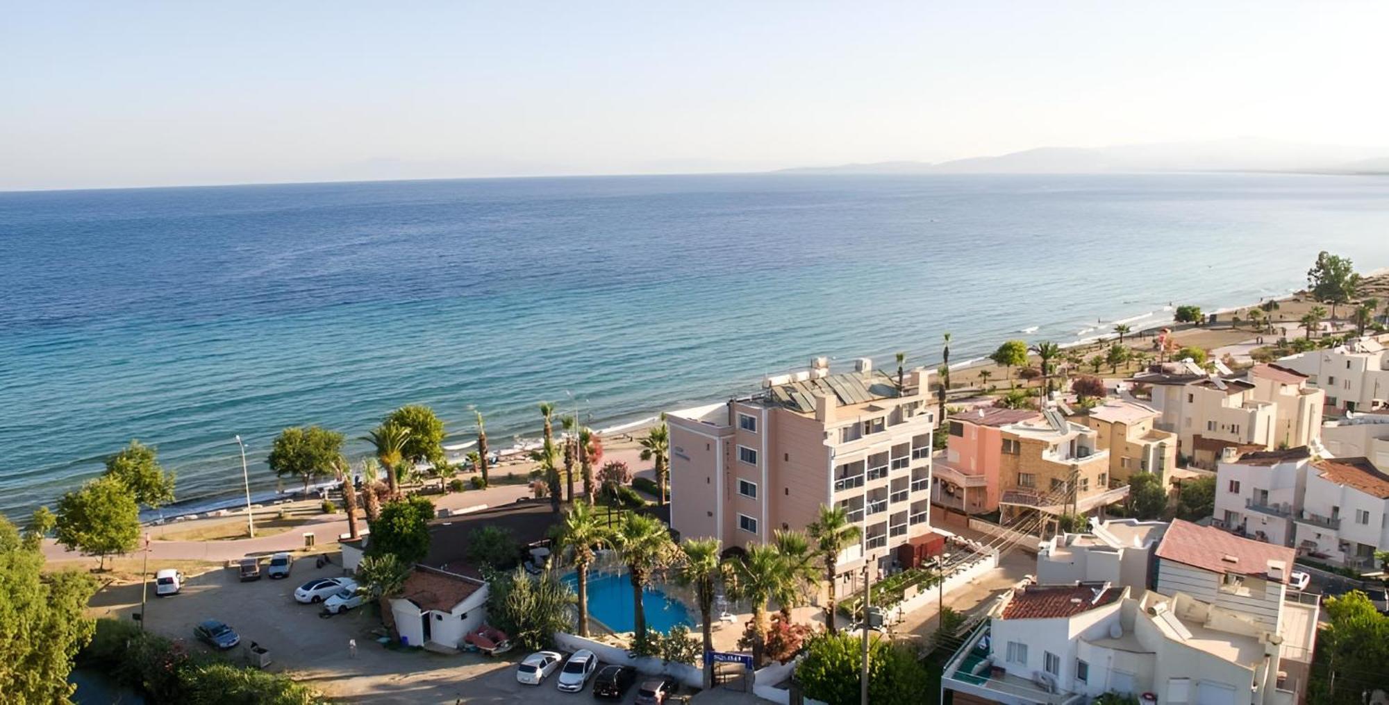 Holiday Hotel Kusadası Kültér fotó